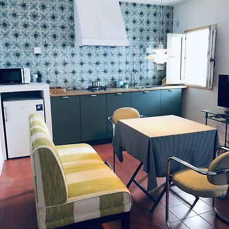 Apartamentos Tibula Museo Mérida Luaran gambar